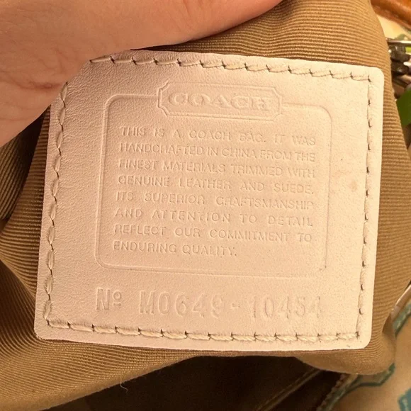 Coach Patchwork Tote Bag Canvas Multicolor Hamptons Legacy Y2K Shoulder Purse - Picture 7 of 13